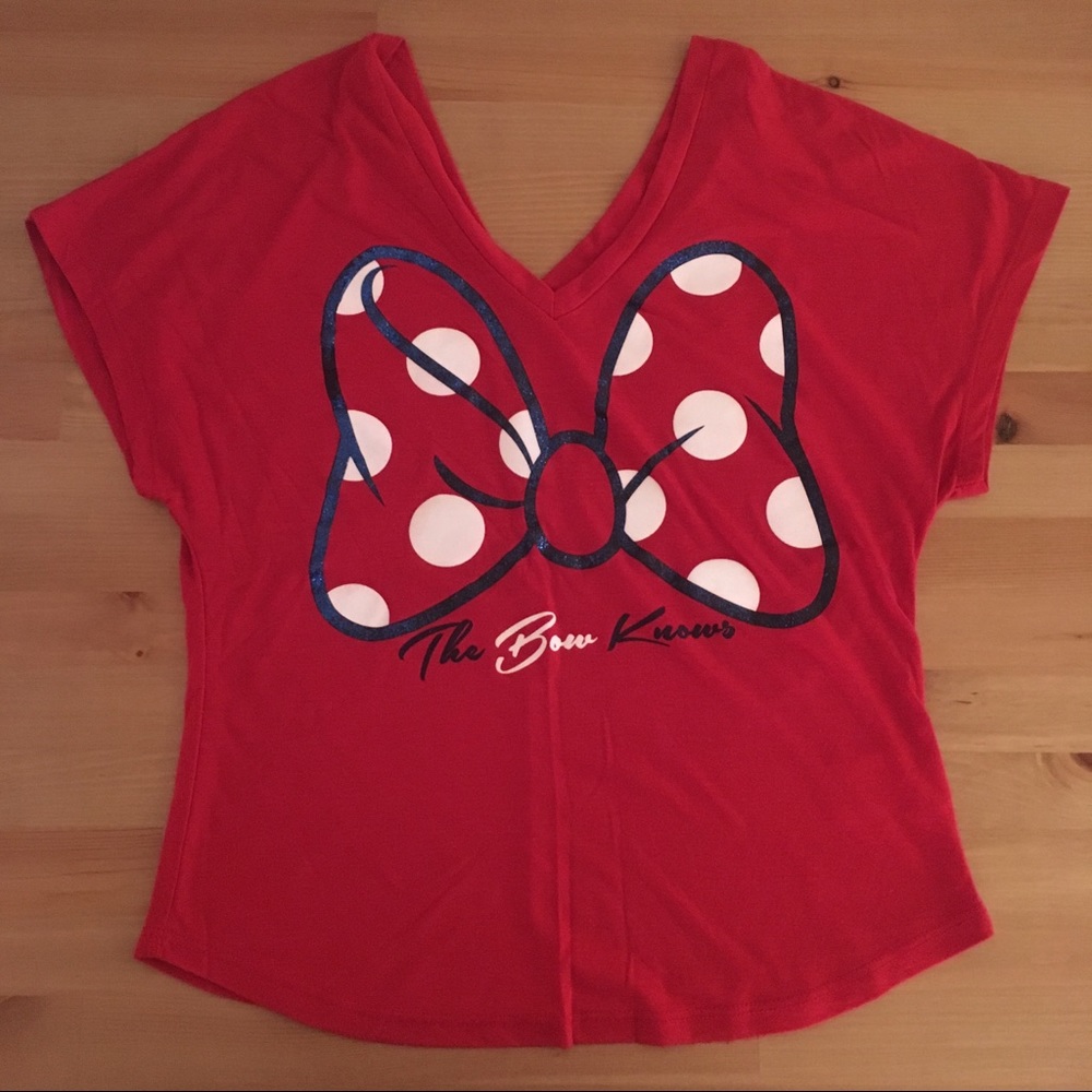 Minnie Mouse bow red tee
